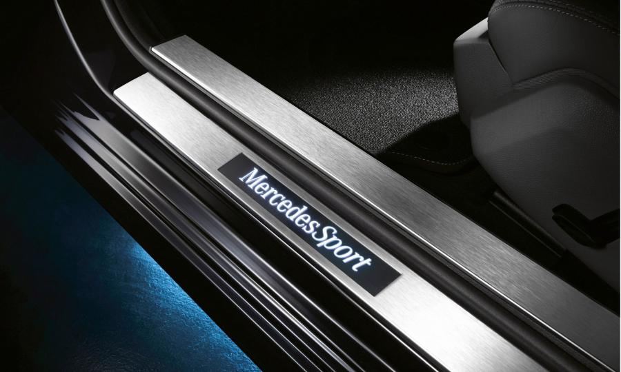  Mercedes-Benz E-Class Sport 2010 года  (фото 3 из 5)